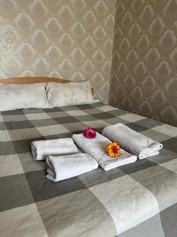 Apartment On Bukovinska روفنو المظهر الخارجي الصورة
