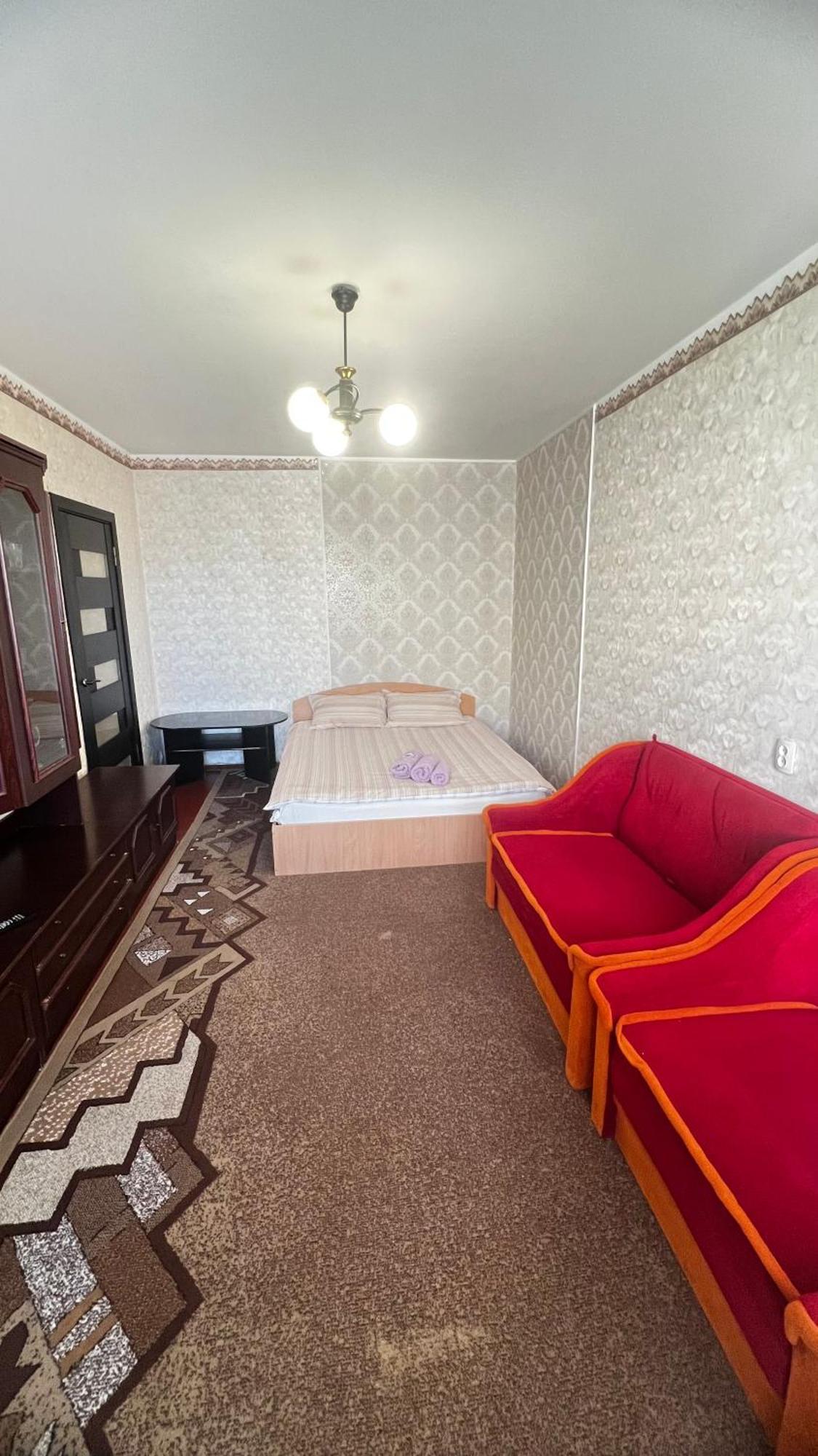 Apartment On Bukovinska روفنو المظهر الخارجي الصورة